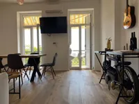 Недвижимость Четырехкомнатная квартира, Центр, Опатия: 4