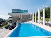 Недвижимость Семейный дом 600 м², Центр, Опатия: 2