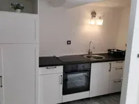 Недвижимость Двухкомнатная квартира в центре: 6