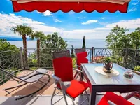 Недвижимость Четырехкомнатная квартира, Опатия: 5