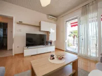 Недвижимость Четырехкомнатная квартира, Опатия: 6