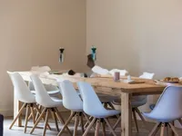 Недвижимость Семейная вилла 4 м², Запад: 8