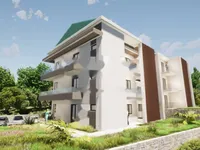 Недвижимость Трехкомнатная квартира в центре: 9