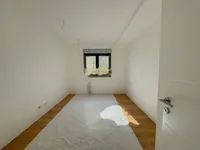 Недвижимость Трехкомнатная квартира в центре: 16