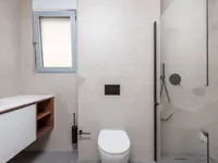 Недвижимость Трехкомнатная квартира Центр: 13