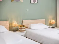 Недвижимость Трехкомнатная квартира в центре: 11