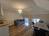 Недвижимость Четырехкомнатная квартира, Центр, Опатия: 5