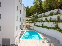 Недвижимость Четырёхкомнатная квартира, центр: 9