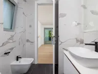 Недвижимость Четырёхкомнатная квартира, центр: 12