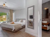 Недвижимость Семейная вилла 4 м², Запад, Опатия: 4