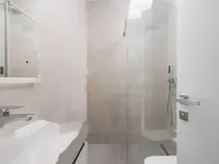 Недвижимость Двухкомнатная квартира центр: 17