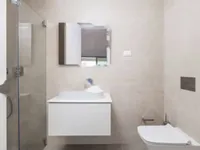 Недвижимость Двухкомнатная квартира центр: 20