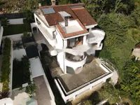 Недвижимость Четырёхкомнатная квартира, Центр, Опатия: 9