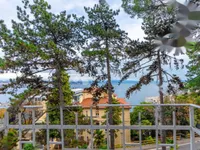 Недвижимость Четырехкомнатная квартира 145 м², Центр, Опатия: 8