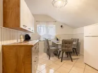 Недвижимость Четырехкомнатная квартира 145 м², Центр, Опатия: 15