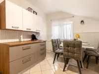 Недвижимость Четырехкомнатная квартира 145 м², Центр, Опатия: 18