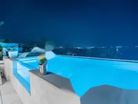 Недвижимость Семейный Дом 500 кв.м, Центр: 4