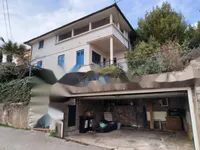 Недвижимость Семейный дом 369 м², Центр: 1