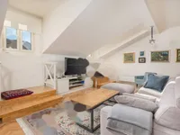 Недвижимость Четырехкомнатная квартира, Центр : 5