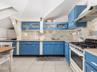 Недвижимость Четырехкомнатная квартира, Центр : 16