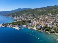 Недвижимость Трехкомнатная квартира, Центр: 11