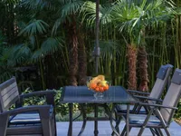 Недвижимость Двухкомнатная квартира в центре: 16