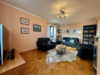 Недвижимость Четырехкомнатная квартира в Центре: 1