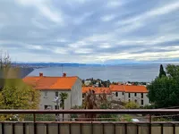 Недвижимость Трехкомнатная квартира в центре Опатии: 18