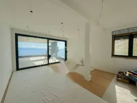 Недвижимость Трёхкомнатная квартира в Опатии: 11