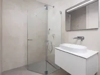 Недвижимость Трехкомнатная квартира в центре: 20