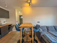 Недвижимость Двухкомнатная квартира в центре: 6