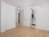 Недвижимость Трёхкомнатная квартира в центре: 19