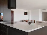 Недвижимость Четырехкомнатная квартира в центре: 16