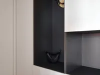 Недвижимость Четырехкомнатная квартира в центре: 23