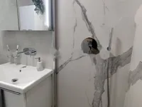 Недвижимость Трехкомнатная квартира в центре: 20