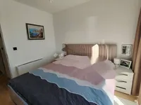 Недвижимость Трехкомнатная квартира в центре: 21