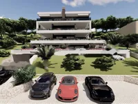 Недвижимость Трёхкомнатная квартира, центр: 19