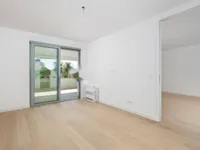 Недвижимость Трёхкомнатная квартира в центре: 11