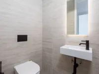 Недвижимость Трёхкомнатная квартира в центре: 15