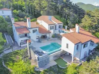 Недвижимость Семейный дом в центре Опатии: 1