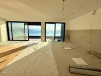 Недвижимость Четырехкомнатная квартира центр: 9