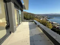 Недвижимость Четырехкомнатная квартира центр: 18