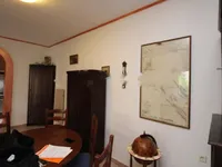 Недвижимость Двухкомнатная квартира в Центре: 8