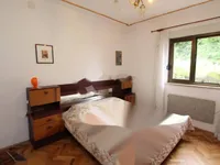 Недвижимость Двухкомнатная квартира в Центре: 20