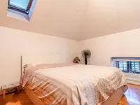 Недвижимость Трехкомнатная квартира, Центр: 15