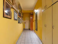 Недвижимость Трехкомнатная квартира, Центр: 20