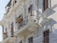 Недвижимость Двухкомнатная квартира в центре: 19