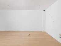 Недвижимость Трехкомнатная квартира в центре: 21