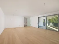 Недвижимость Трехкомнатная квартира в центре: 22