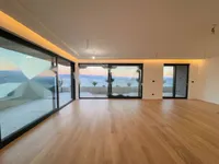 Недвижимость Четырехкомнатная квартира в центре Опатья: 4